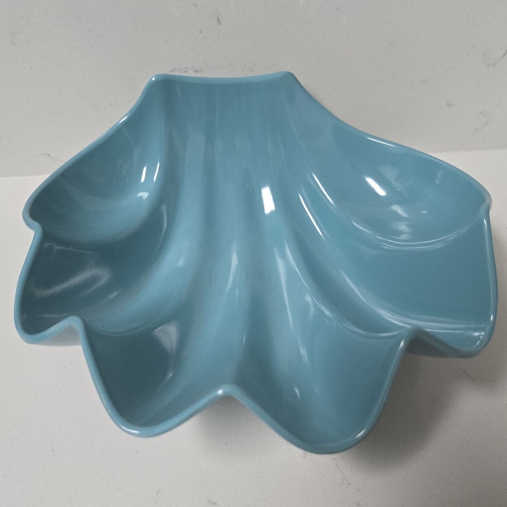 Shell Shaped Decorative Bowl